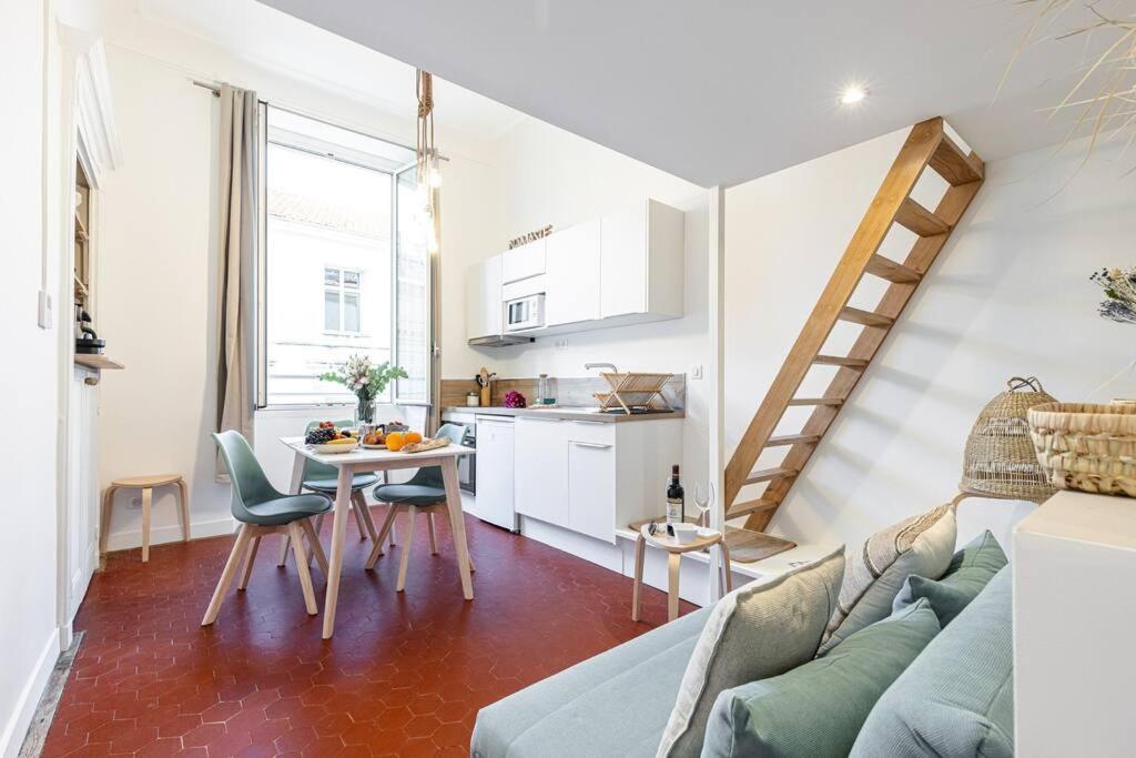 Appartement Prefecture 15 - Old Town Duplex 2 Doubles Beds à Nice Extérieur photo